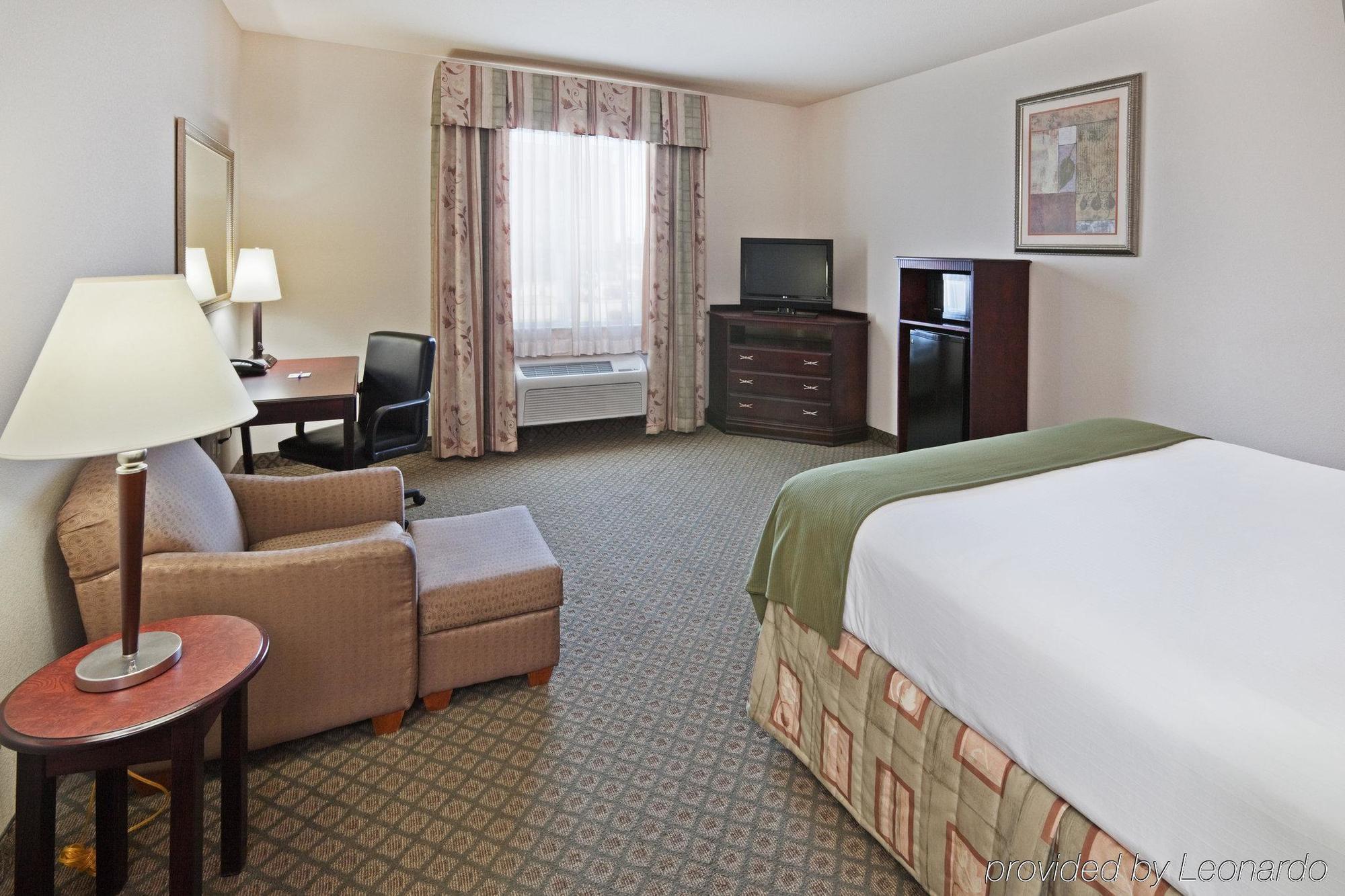 Holiday Inn Express Hotel And Suites Corsicana I-45 By Ihg Quarto foto
