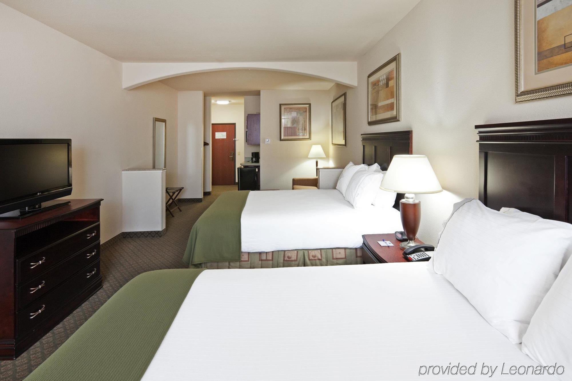 Holiday Inn Express Hotel And Suites Corsicana I-45 By Ihg Quarto foto
