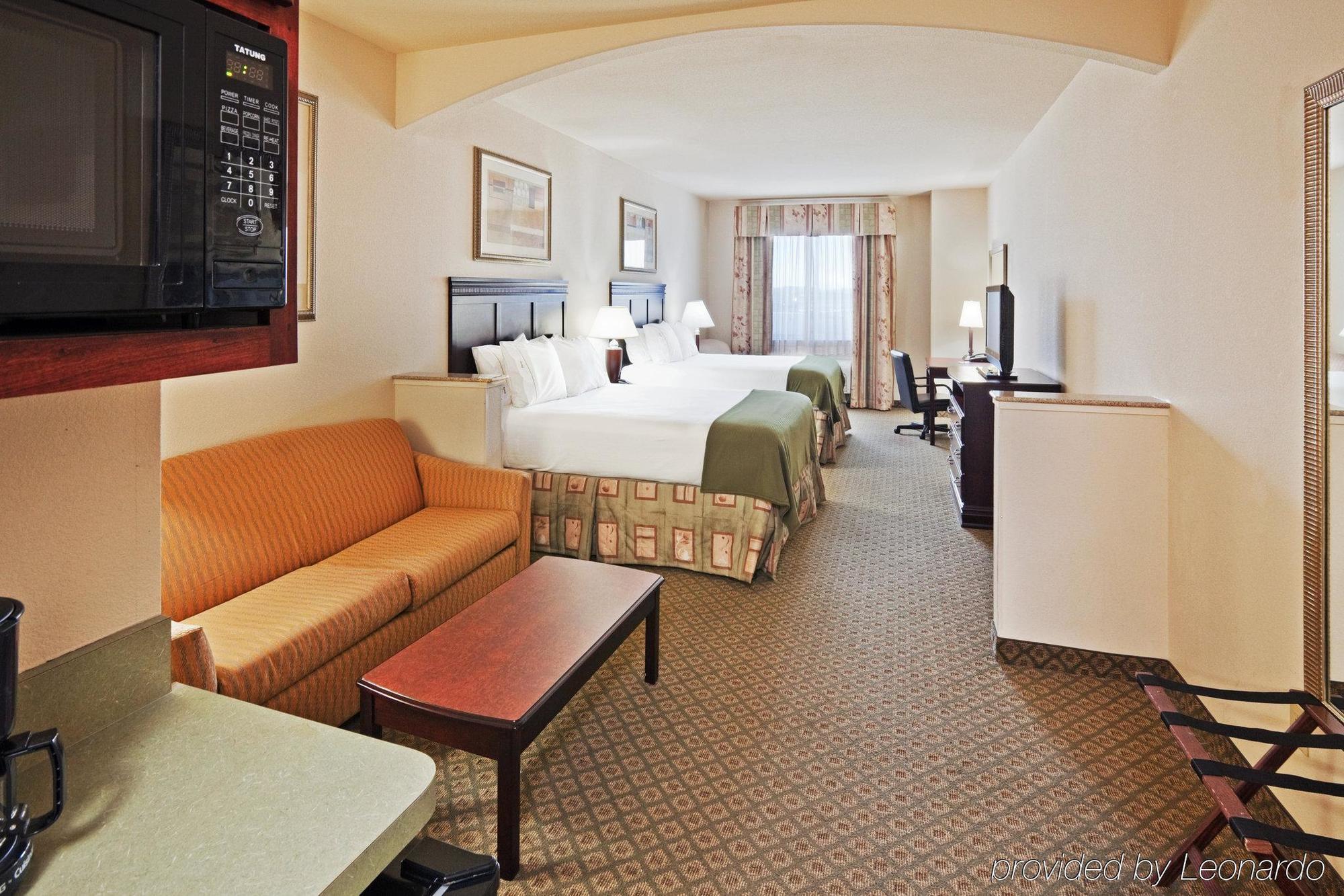 Holiday Inn Express Hotel And Suites Corsicana I-45 By Ihg Quarto foto