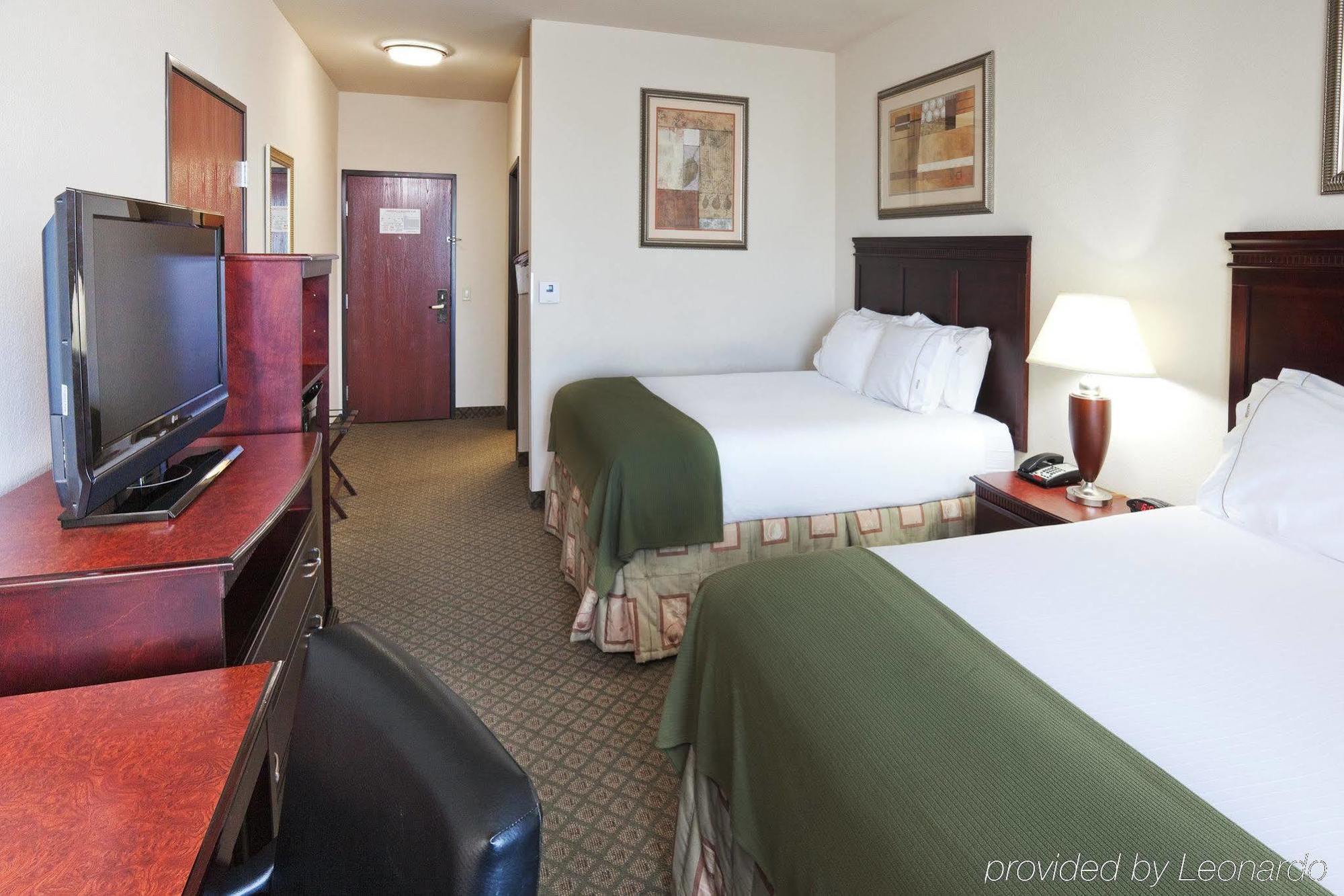 Holiday Inn Express Hotel And Suites Corsicana I-45 By Ihg Quarto foto
